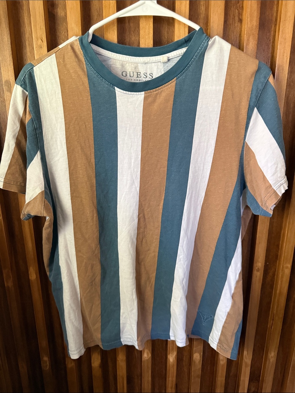 GUESS Unisex Multicolor Pastel 100% cotton Striped Tee. M - Picture 2 of 8